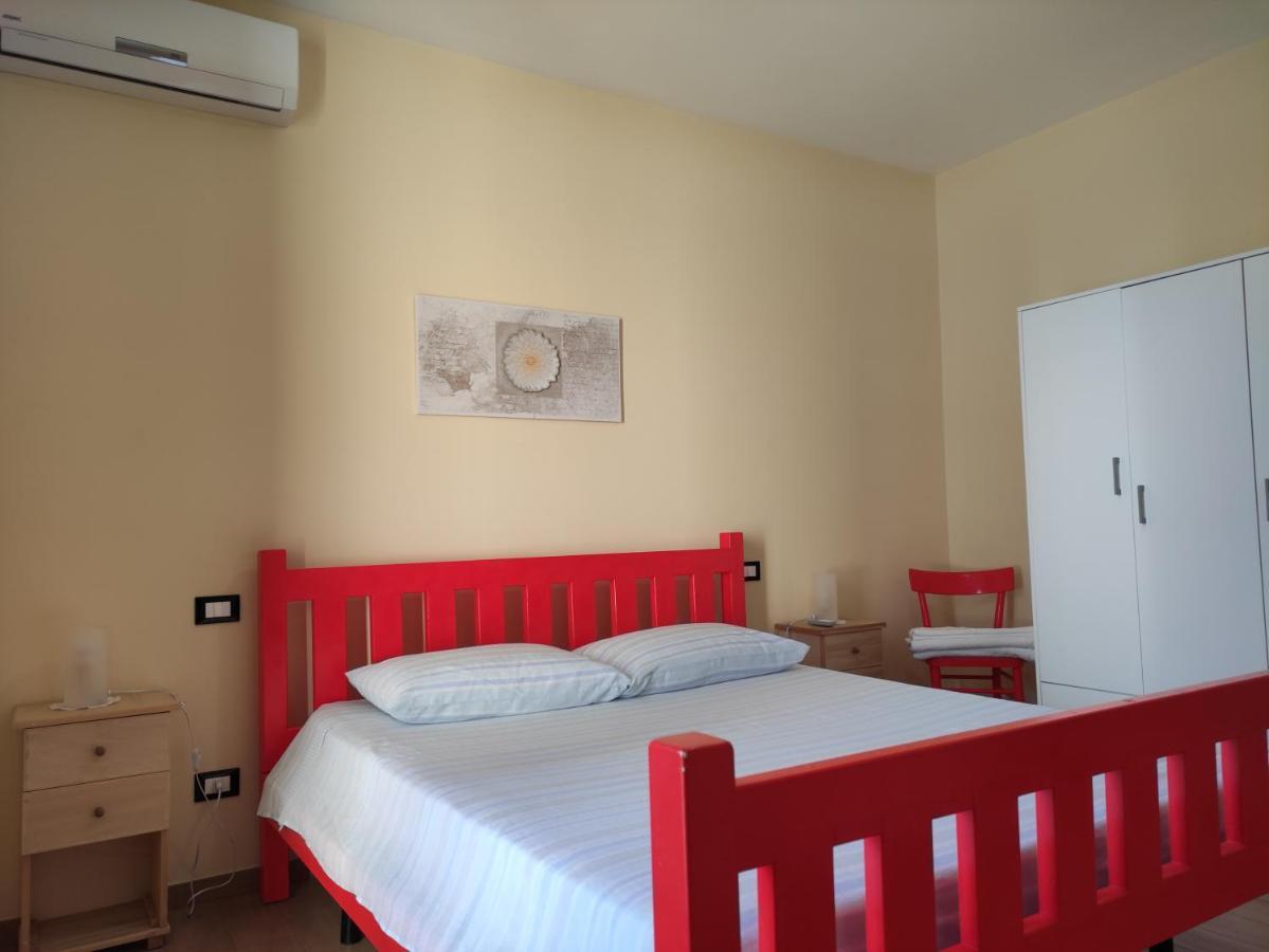 B&B Appia Antica Surbo Екстериор снимка