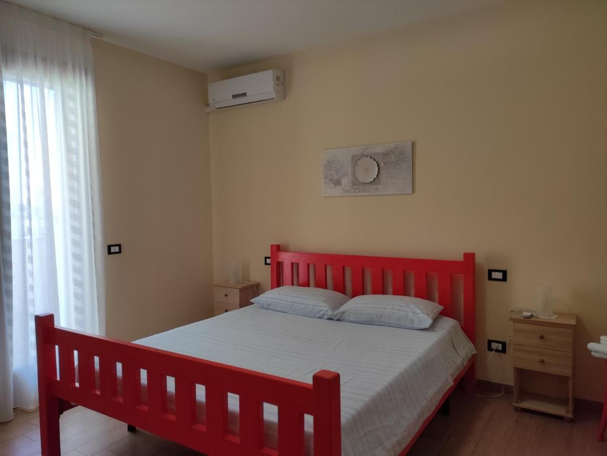 B&B Appia Antica Surbo Екстериор снимка